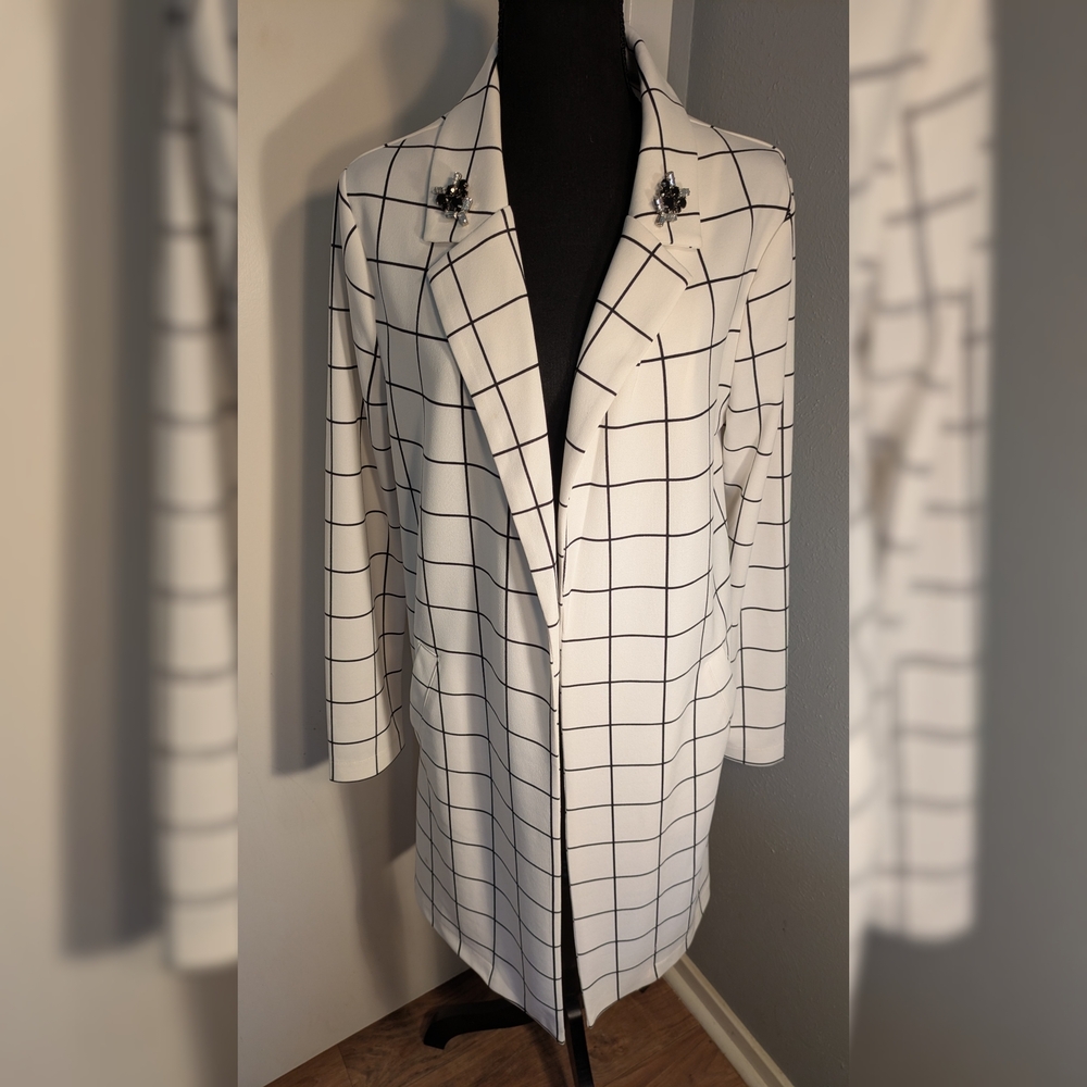 MELLODAY White and Black Checkered Blazer